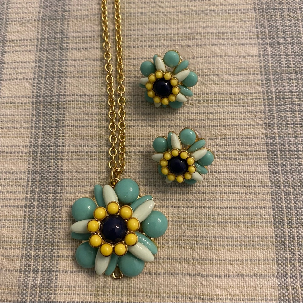 Talbots Pendant and Earring Set